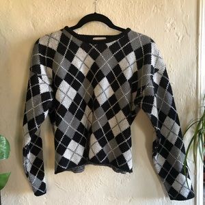 Argyle Black & White Sweater Cropped